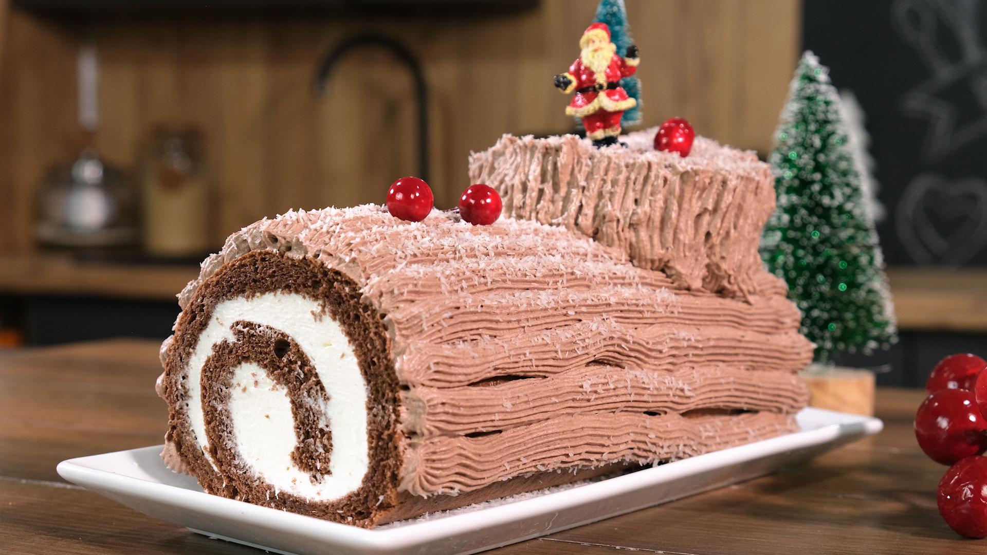 Χριστουγεννιάτικος- κορμός- του- Παναγιώτη- Παπαδάκη-