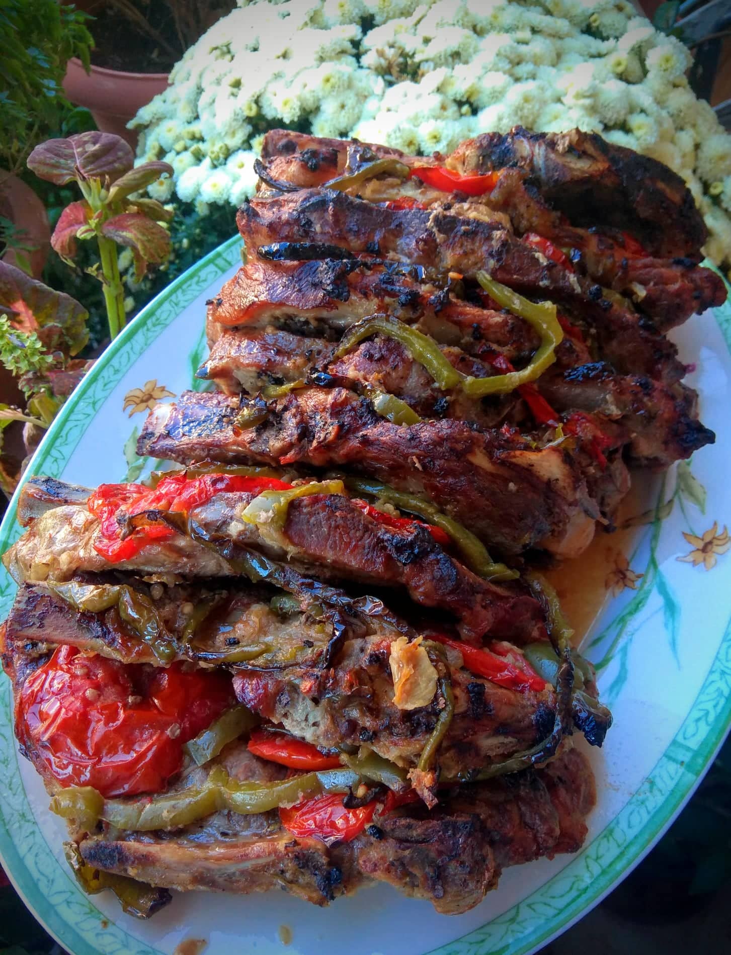 χοιρινές-μπριζόλες-λαιμού-για-το-χριστουγεννιάτικο μενού-2021-