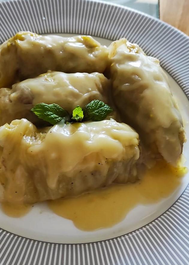 λαχανοντολμάδες-για-το-χριστουγεννιάτικο μενού-2021-