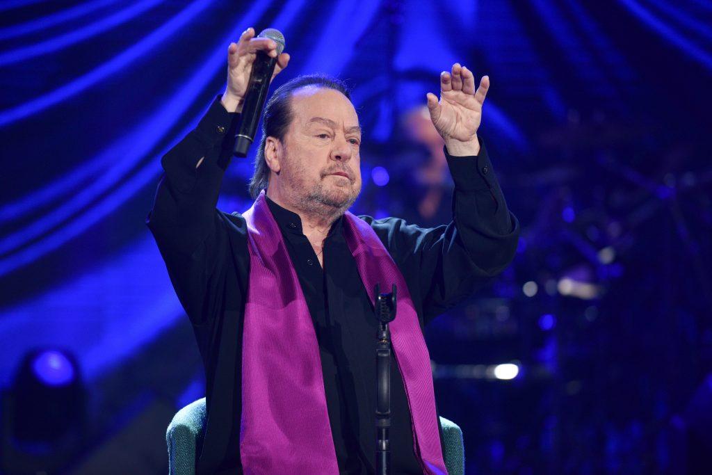 H Ρούλα Κορομηλά επιστέφει την τηλεόραση – Ποια εκπομπή θα παρουσιάσει ;