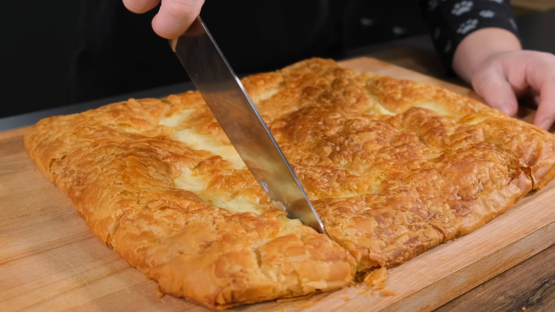 γλυκιά-μπουγάτσα-συνταγή-