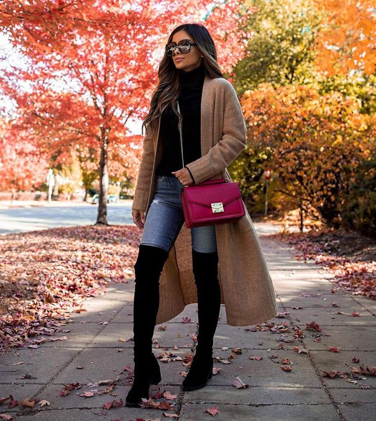 μαύρες-over the knee-καστόρινες μπότες-με-τζιν-παντελόνι-