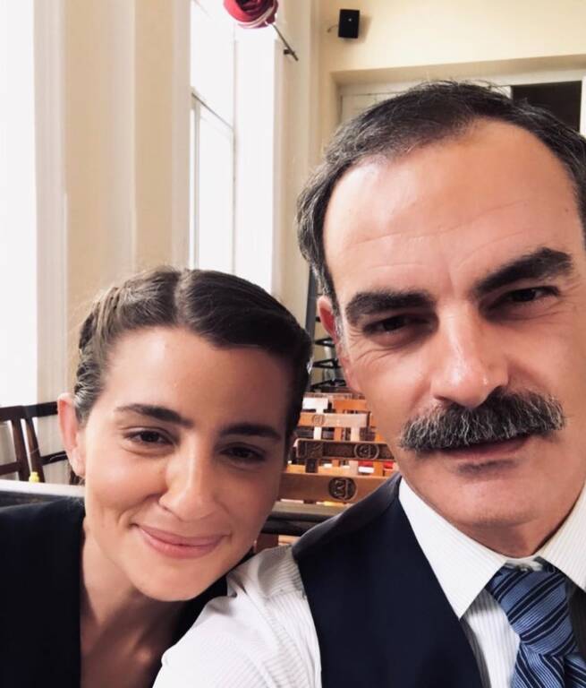 Άγριες μέλισσες: Το τέλος έρχεται από το ίδιο το καθεστώς