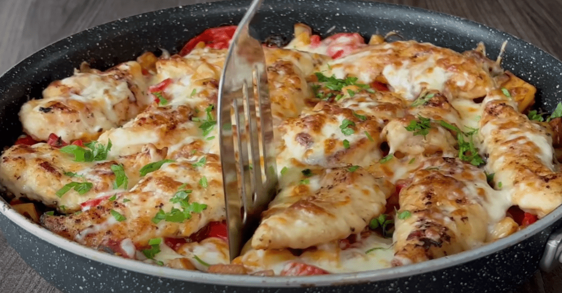 Γιορτινό- φιλέτο- κοτόπουλο- με- μοτσαρέλα-