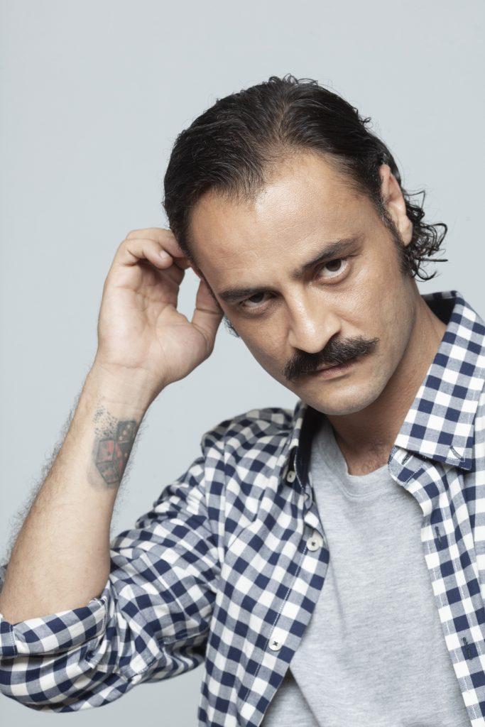 Σκοτεινή Θάλασσα επόμενα επεισόδια : 1