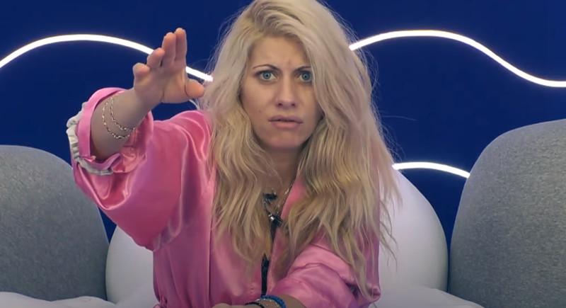 Τηλεόραση 2021: Τα 10 viral τηλεοπτικά πρόσωπα που αγαπήθηκαν αλλά και δίχασαν το κοινό