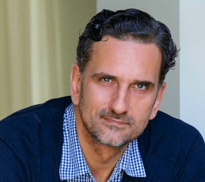 Άγριες μέλισσες: Ο Σταμάτης συμμαχεί με Ακύλα για να φέρουν την καταστροφή