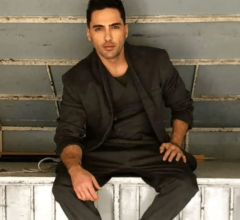 Η Γη της Ελιάς: Ποιος είναι στα αλήθεια ο αστυνόμος Κουράκος