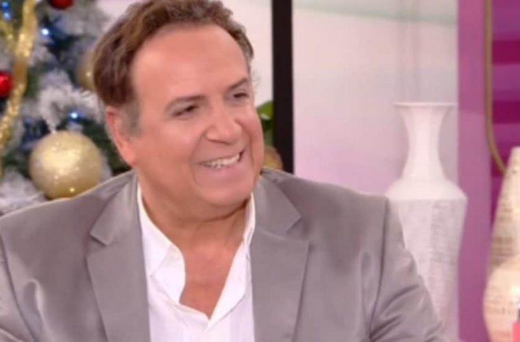 Ερωτευμένος ξανά ο Χάρης Ρώμας: «Ο Άγιος Βασίλης μου έφερε νωρίτερα μια νέα σχέση»!
