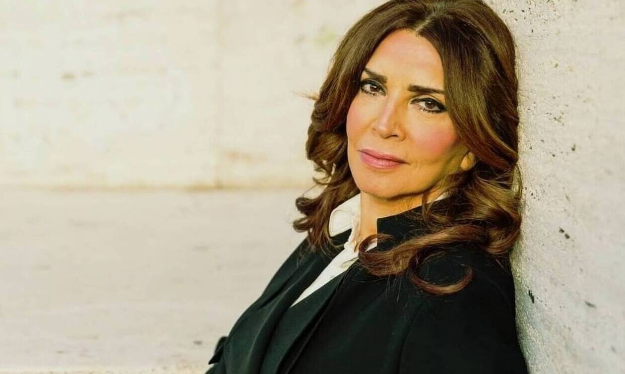 Μιμή Ντενίση: Ποιο φαγητό τρώει μόνο μία φορά το χρόνο