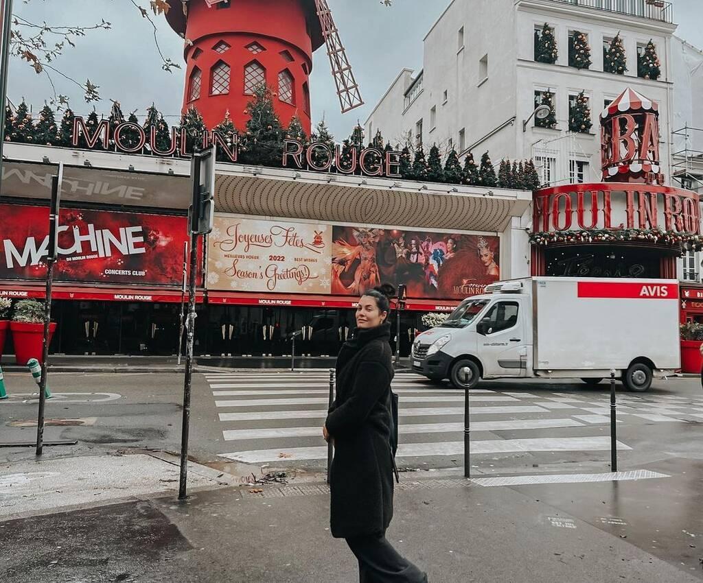 Κορινθίου – Αϊβάζης: Η οικογενειακή φωτογραφία πριν την αναχώρηση τους για το Παρίσι