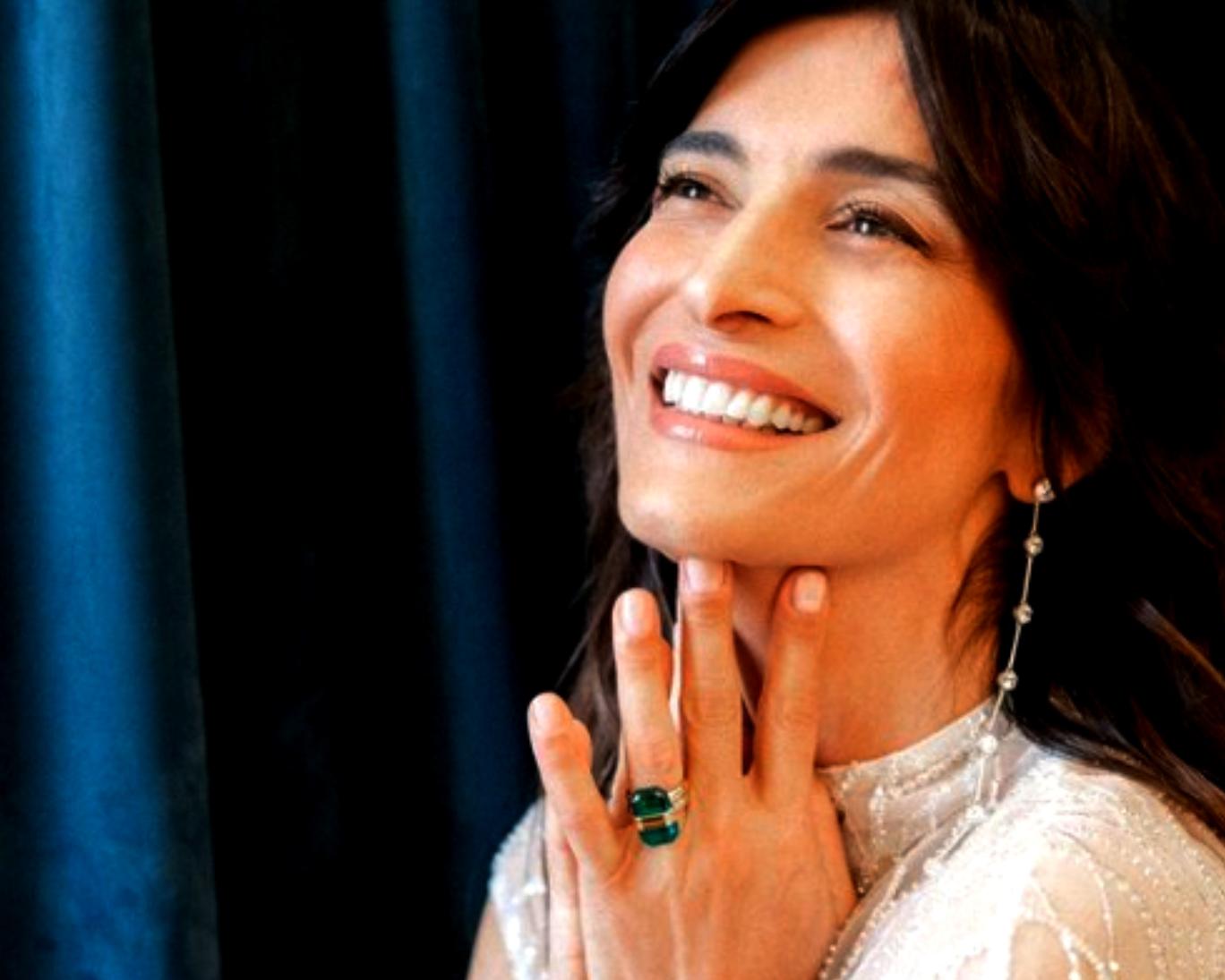 Η Γη της Ελιάς : Ο Ιάκωβος επεμβαίνει και σώζει το γάμο της Ιουλίας