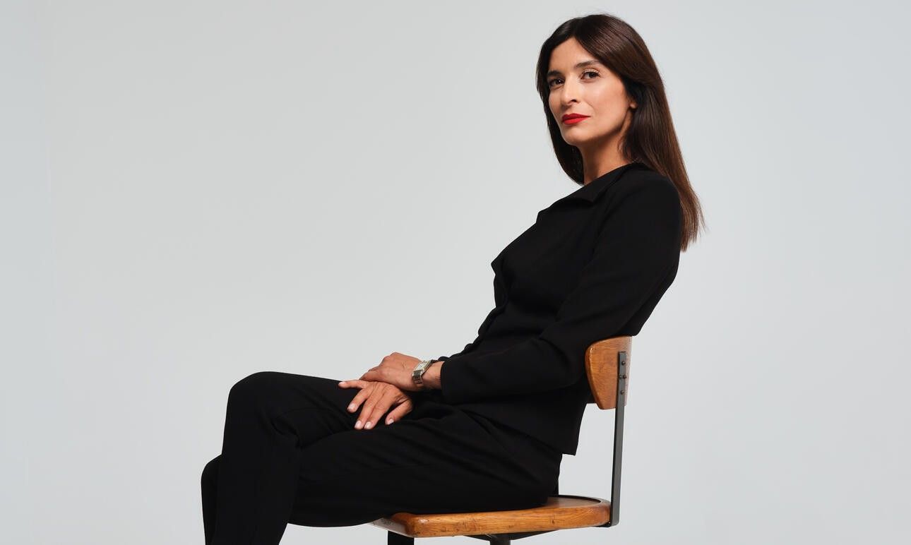 H Γη της ελιάς: H Ioυλία μετανιώνει για το γάμο της με τον Γιώργη