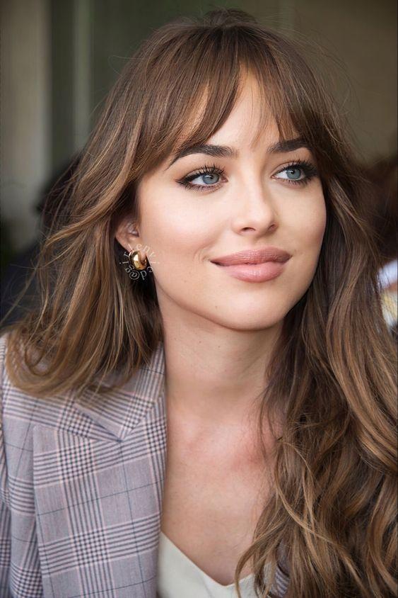 Πως να βάψετε τα μαλλιά σας και να κρύψετε 10 χρόνια από την ηλικία σας