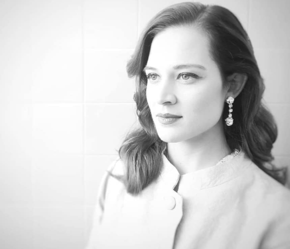 Άγριες Μέλισσες Γ’ κύκλος επόμενα επεισόδια :57 , 58 , 59 , 60