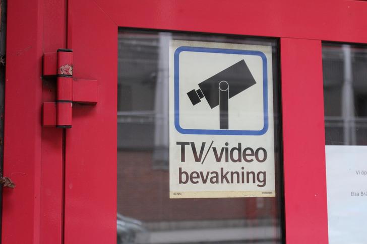 10-έξυπνα-κόλπα-για-να-προστατεύσετε-το-σπίτι-σας-από-ληστές-