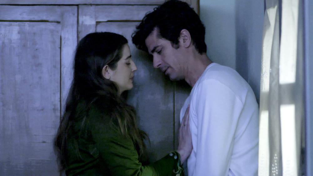 Άγριες Μέλισσες: H εμμονή του Ζάχου με την Ελένη τρομάζει την κυρά Μάρω