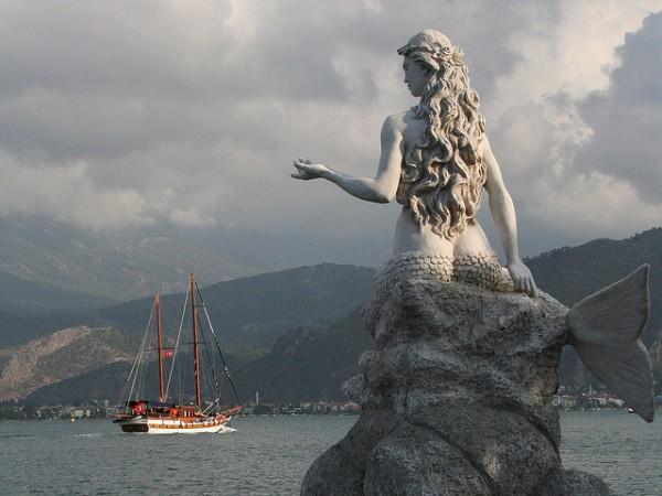 Ποιο μυθικό πλάσμα είσαι σύμφωνα με το ζώδιό σου