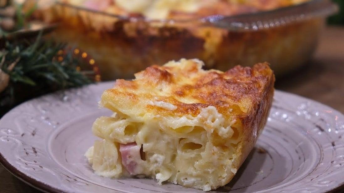 Σουφλέ ζυμαρικών με τυριά και αλλαντικά