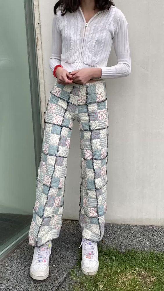 καπιτονέ-καρό-παντελόνι-για-τον-Χειμώνα 2022-τάσεις- καπιτονέ-καρό-παντελόνι-για-τον-Χειμώνα 2022-τάσεις-