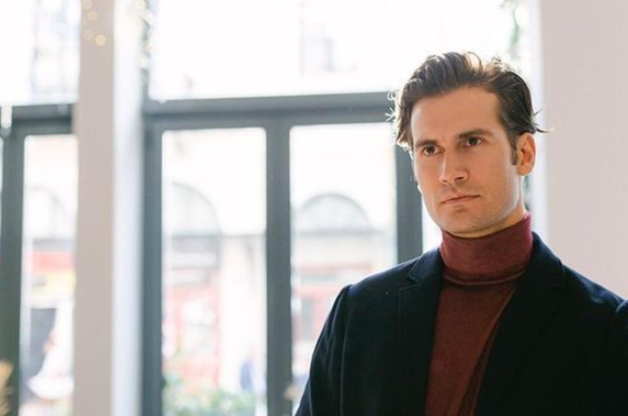 Άγριες μέλισσες : Η Ρένα εκβιάζει την Ασημίνα