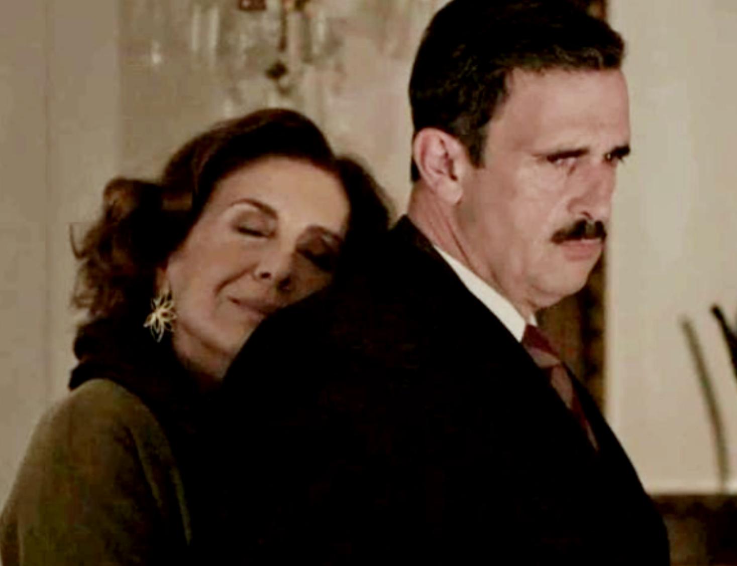 Άγριες Μέλισσες: Ο Δούκας παίζει αισχρά με τα αισθήματα της Μυρσίνης