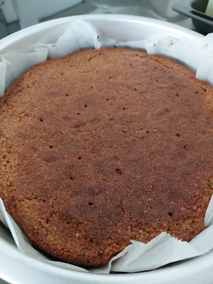 ραβανί-με-αλεύρι ολικής άλεσης-και-μέλι-συνταγή-