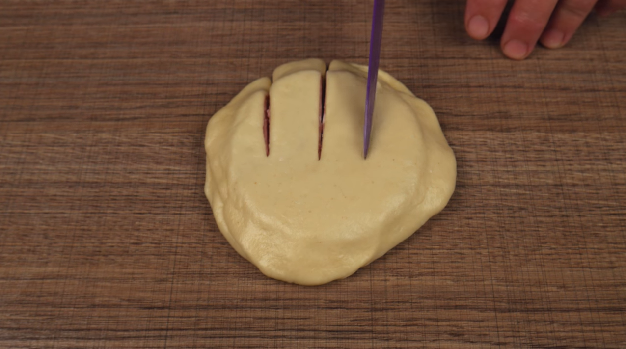 Μπουρεκάκια με σαλάμι μπύρας