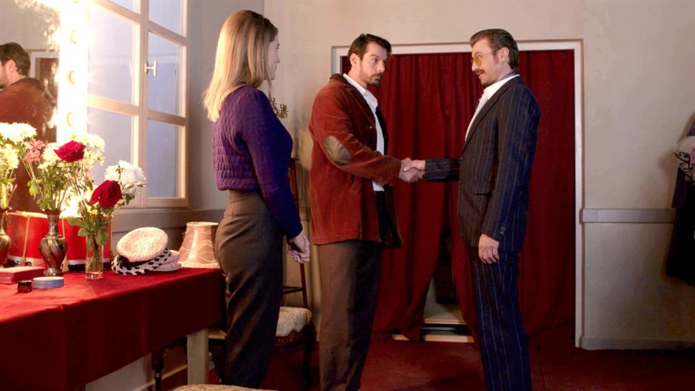 Άγριες Μέλισσες: Ο Ντούνιας μαθαίνει για τον Πέτρο και ετοιμάζει εκδίκηση