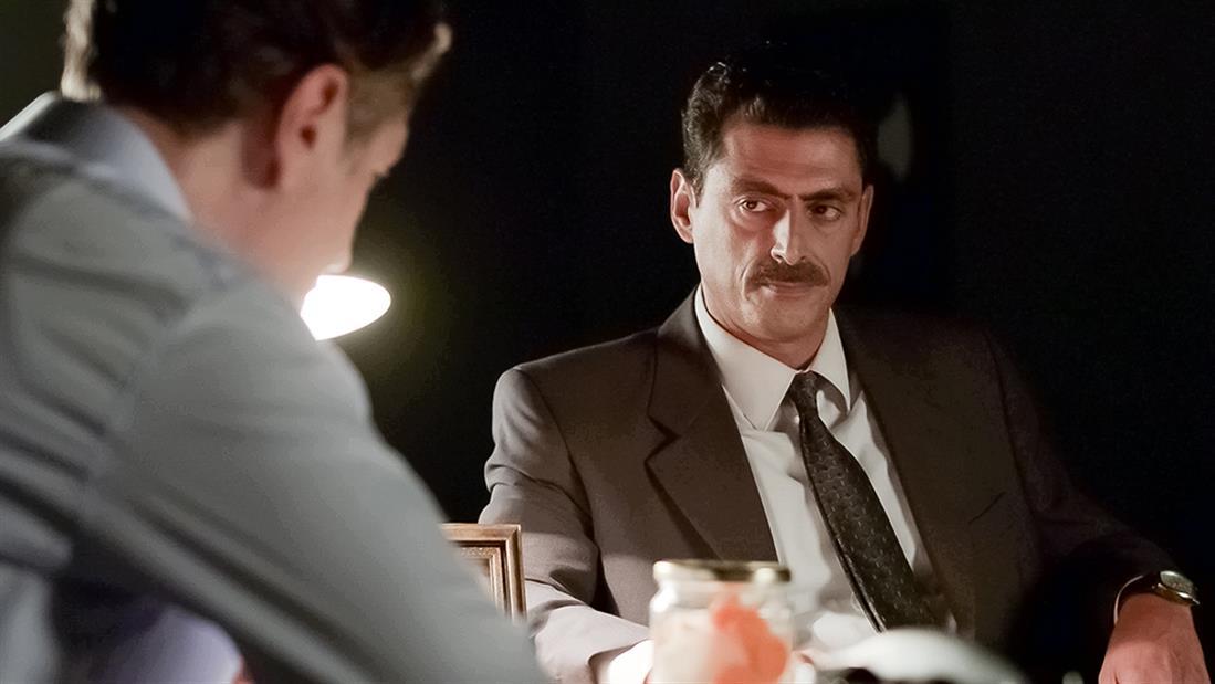 Άγριες Μέλισσες: Ο Ντούνιας μαθαίνει για τον Πέτρο και ετοιμάζει εκδίκηση