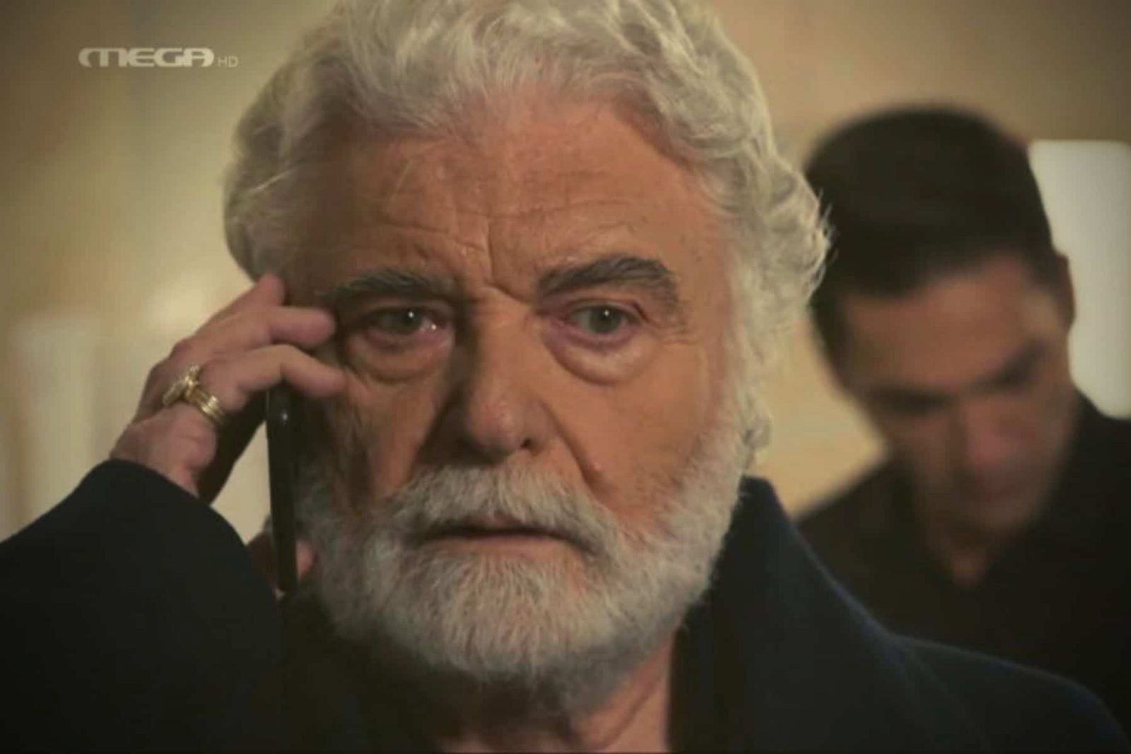 Η Γη της Ελιάς: Ο Στέφανος τα βρίσκει με τον Φίλιππο