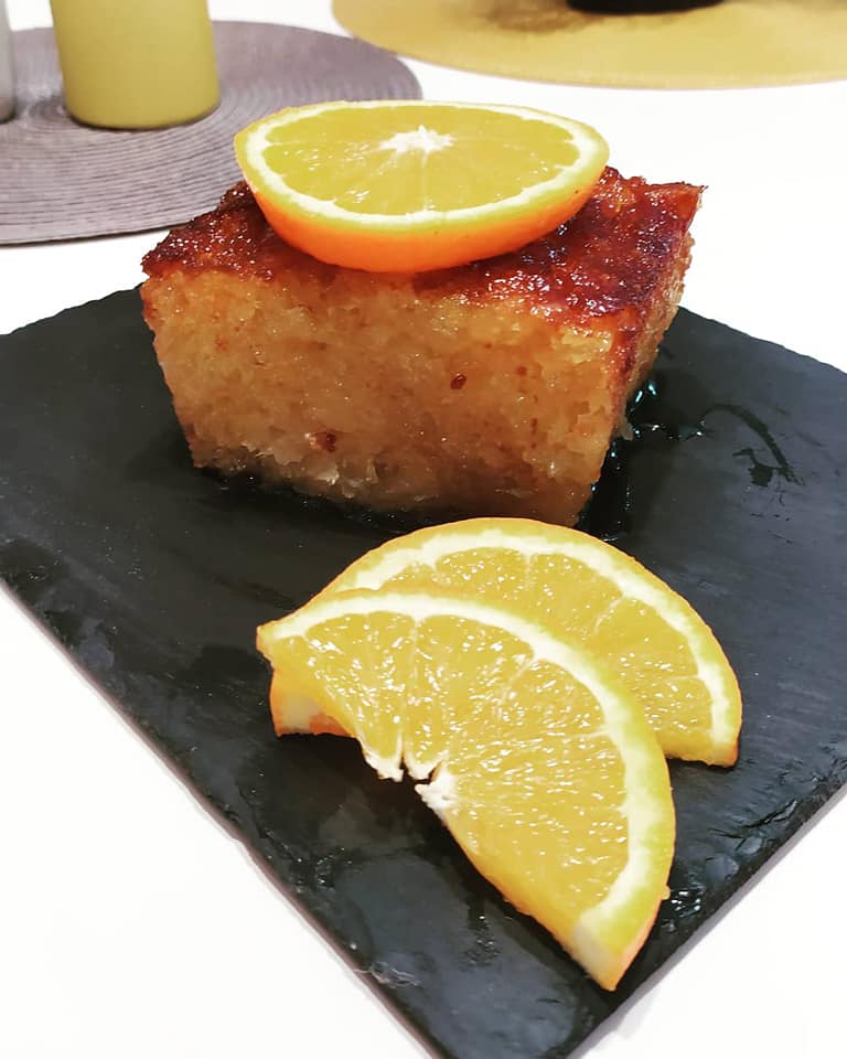 Κλασική πορτοκαλόπιτα με φύλλο κρούστας