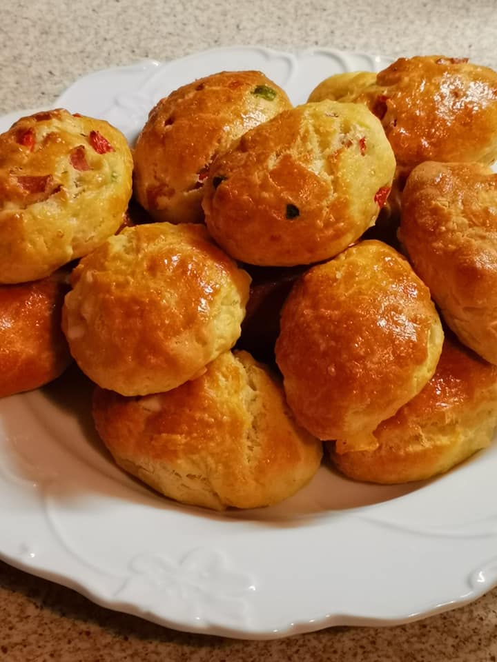 αλμυρά-μπουρεκάκια-συνταγή-