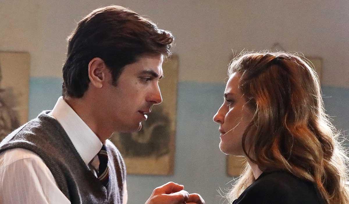 Άγριες- μέλισσες -Λαμπρος- Ελενη- 