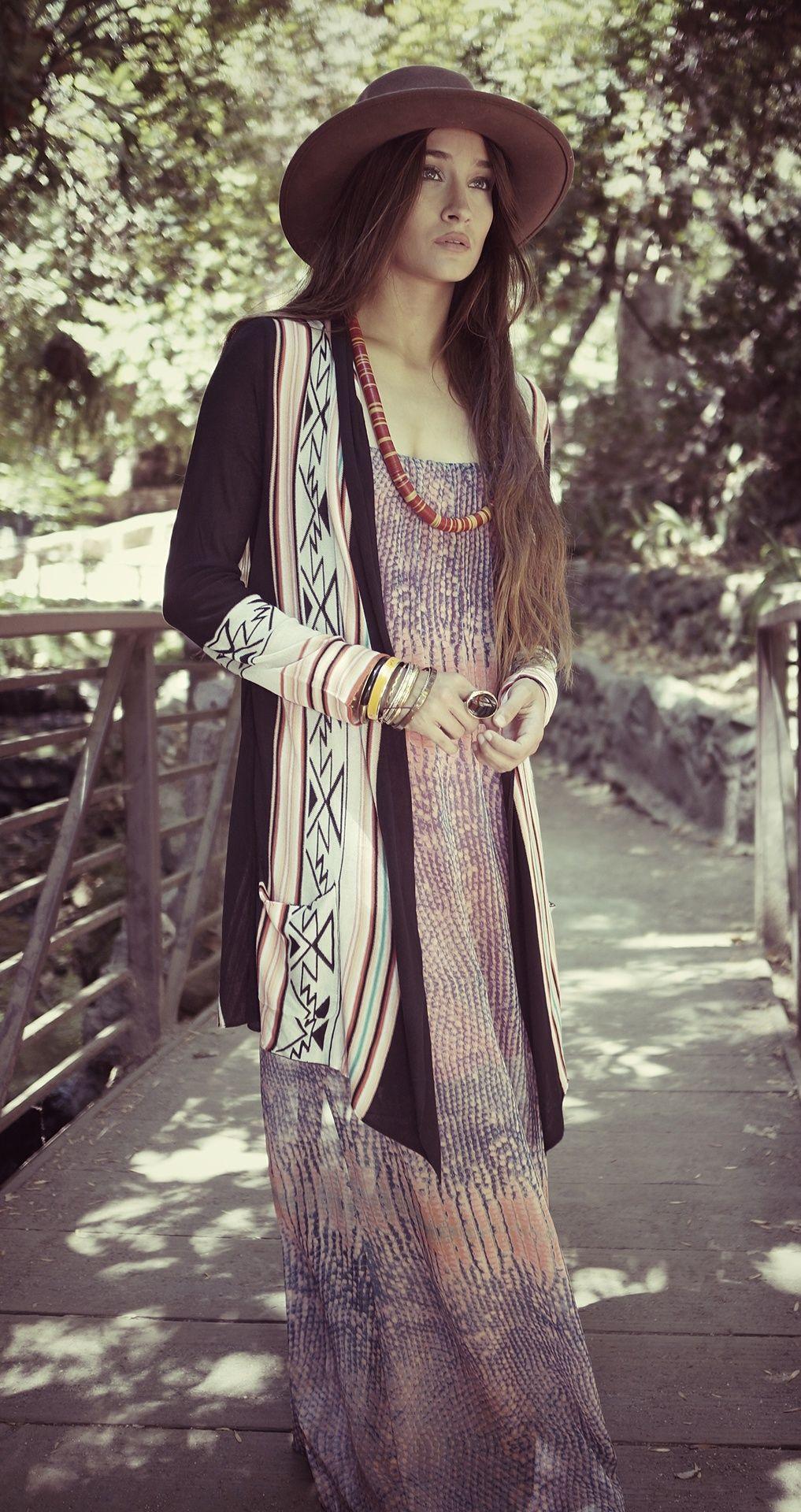 Γυναικείο ντύσιμο: Όλες οι τάσεις για τον Χειμώνα του 2022