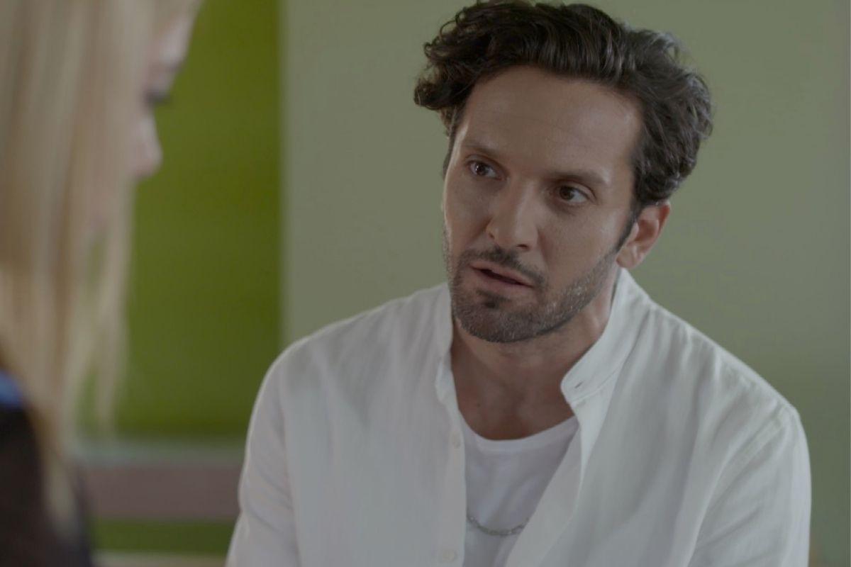 Ήλιος- Στέφανος- Ήλιος- Στέφανος-