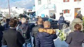 Κηδεία Τζώρτζη Μονογυιού: Συντετριμμένη η οικογένειά του- Σπάραξε η μάνα του