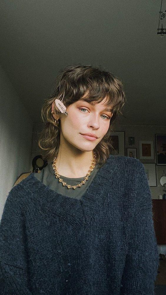 Mullet-γυναικείο κούρεμα-σε-ξανθά-κοντά-μαλλιά-ιδέες-