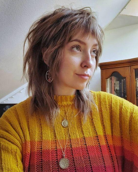 Mullet-γυναικείο κούρεμα-σε-ξανθά-κοντά-μαλλιά-τάσεις-