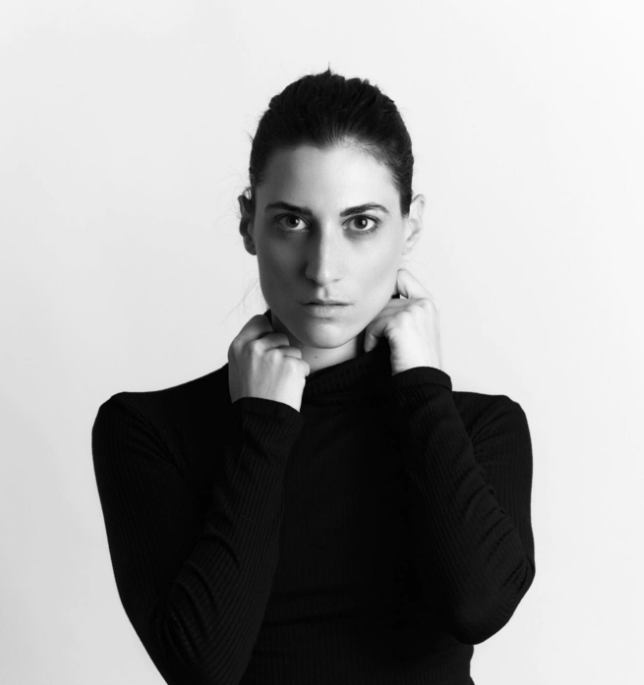 Η Γη της Ελιάς : Ο πραγματικός λόγος που ήρθε η Αντιγόνη στη Μάνη