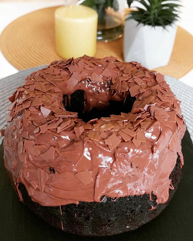 κέικ -σοκολάτας- τούμπανο- κέικ -σοκολάτας- τούμπανο-