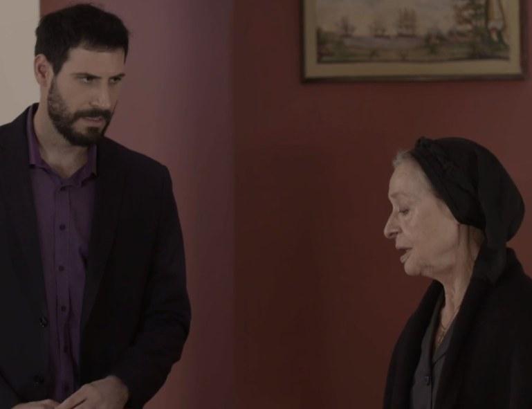 Σασμός - γιαγιά - Ειρήνη- Σασμός - γιαγιά - Ειρήνη-