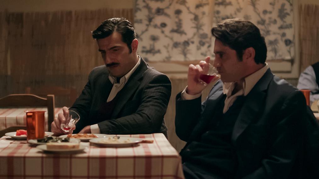 Άγριες Μέλισσες: Έρχεται η αρχή του τέλους για την Ρένα