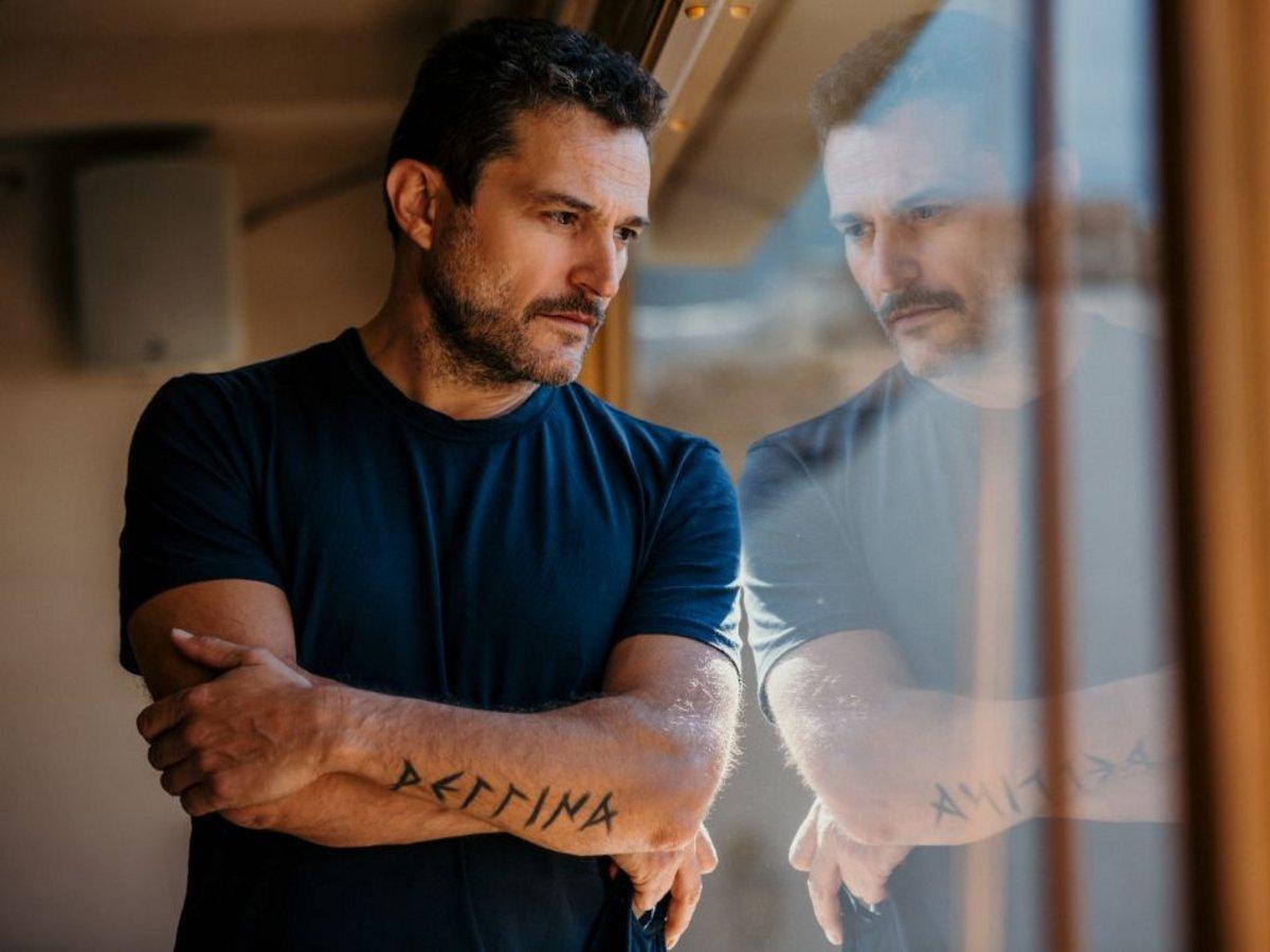 Ηλιός: Ο Λαϊνάς παλεύει στο νοσοκομείο για τη ζωή του