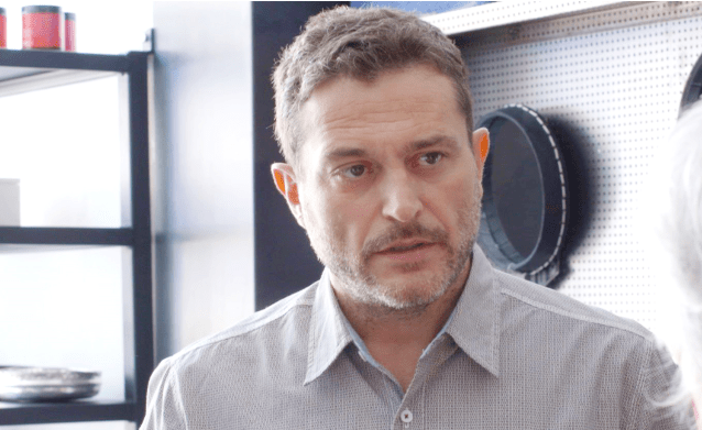 Ηλιός: Ο Λαϊνάς παλεύει στο νοσοκομείο για τη ζωή του