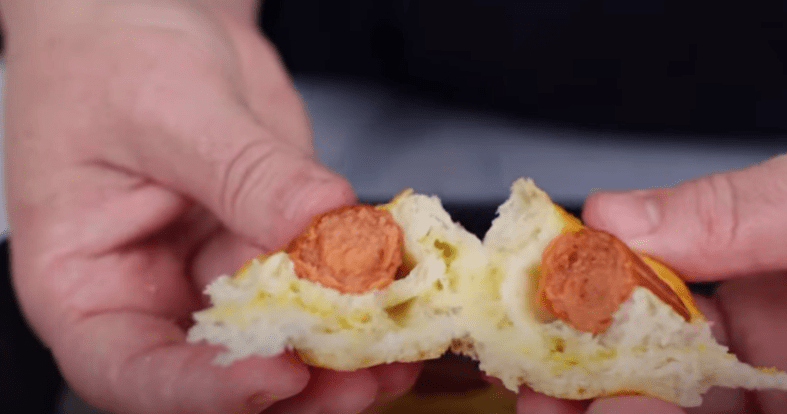 Ψωμένια - Λουκανοπιτάκια -