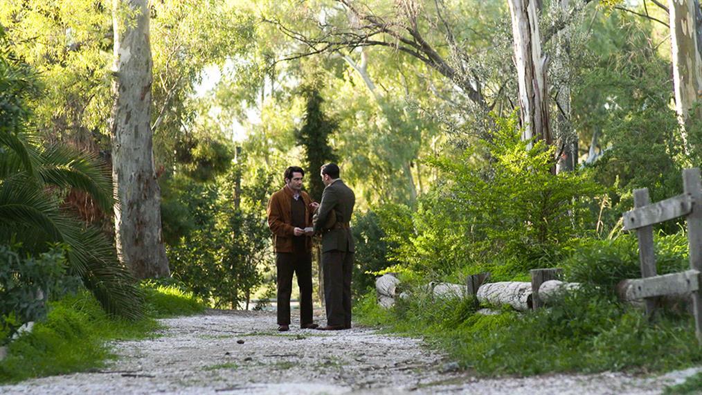 Άγριες Μέλισσες: Ο Λάμπρος δεν αντιδρά καλά με την εγκυμοσύνη της Ελένης