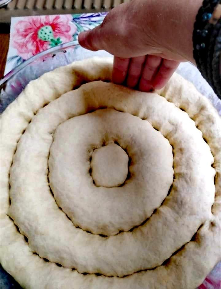 Στριφτό- Κασερόψωμο- Στριφτό- Κασερόψωμο-