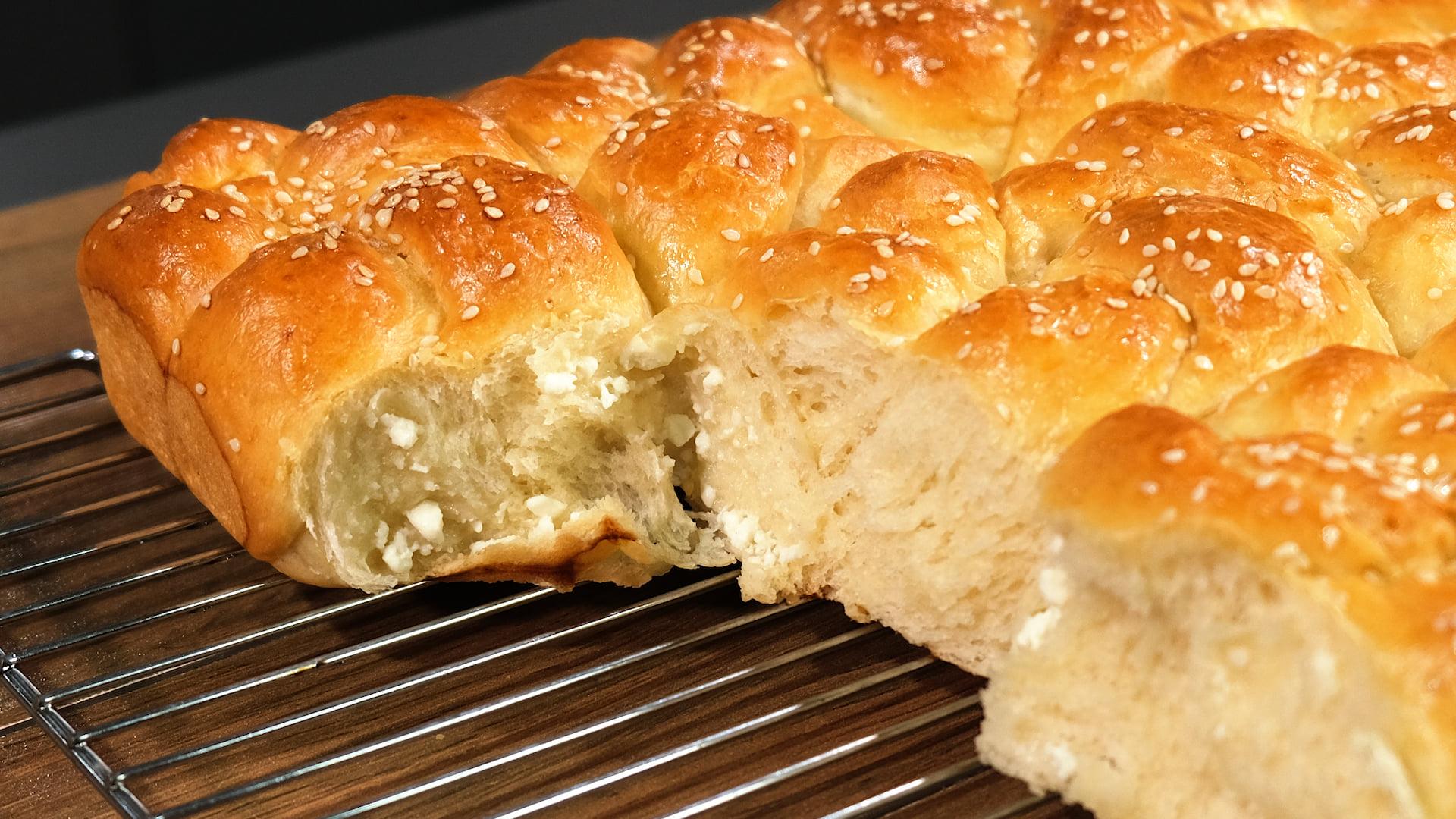 Τα -τυρόψωμα- του- Παναγιώτη -Παπαδάκη-