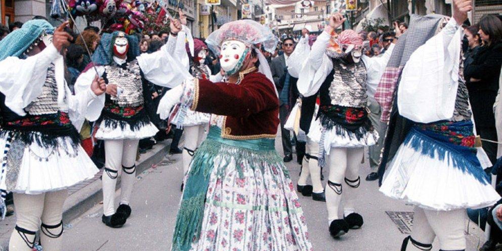 Τσικνοπέμπτη 2022: Πότε πέφτει;